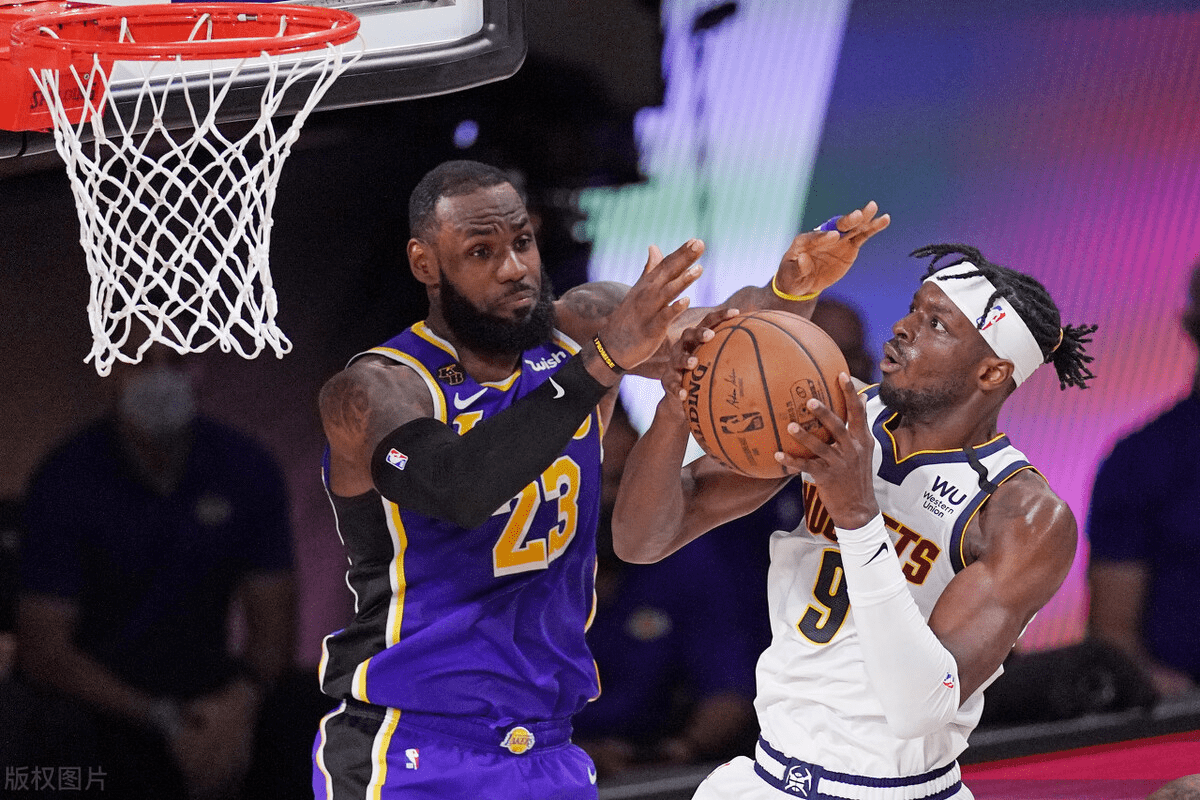 乐鱼体育在线娱乐蒂姆连续十五场比赛得分超过领先优势明显，美国队不断突破！引发球迷热议的简单介绍