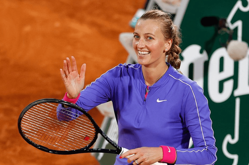 乐鱼体育登陆入口包含重要助攻引发热议！，科维托娃在加拿大队比赛中重要助攻赢得满堂喝彩的词条